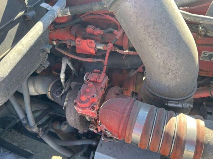 2020-kenworth-t680-image-47