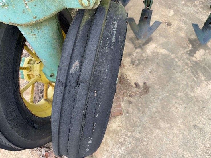 john-deere-a-image-10