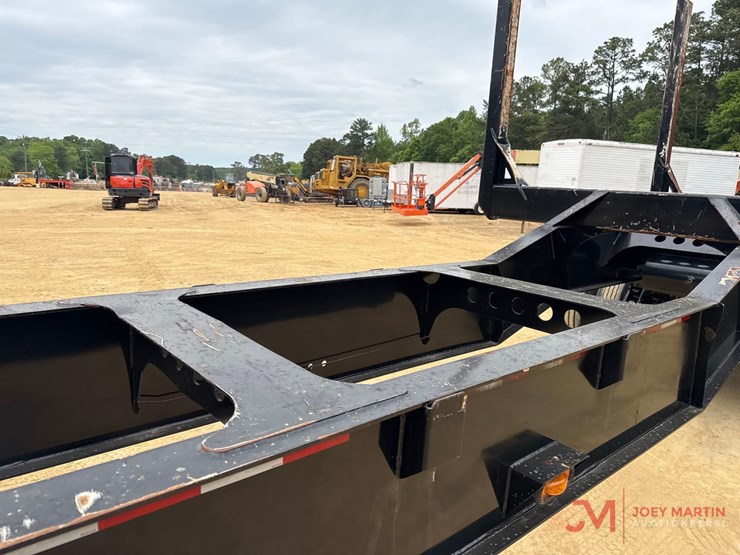 2023-manac-log-trailer-image-8