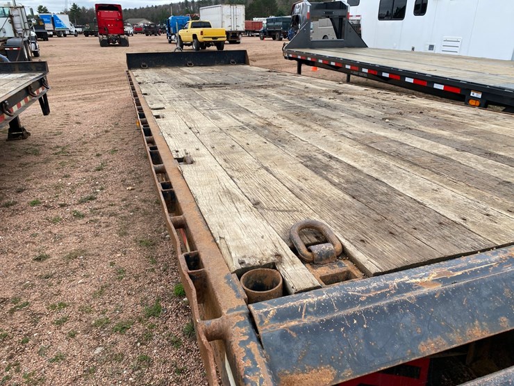 #361-•-2013-towmaster-34'-equipment-tag-trailer-(title-in-delay)-(nitke-yard--mosinee,-wi)-image-21