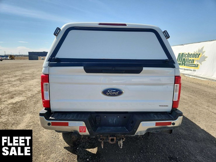 2019-ford-f350-image-22