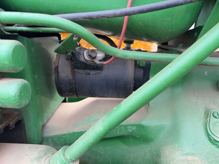 john-deere-420-image-32
