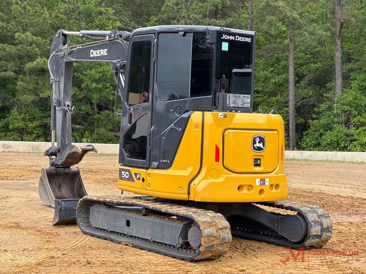 2024-john-deere-50p-mini-excavator-image-1