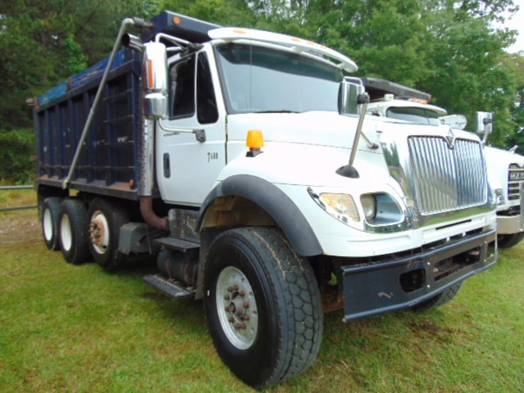 2004-international-7600-image-1
