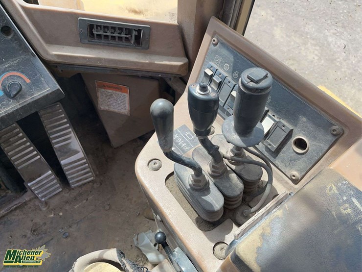 1996-caterpillar-938f-image-17