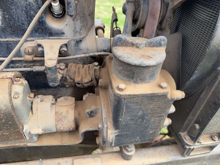 farmall-f-20-image-31