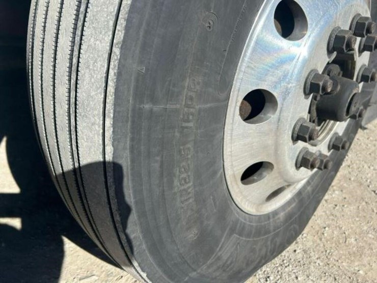 2020-kenworth-t680-image-89