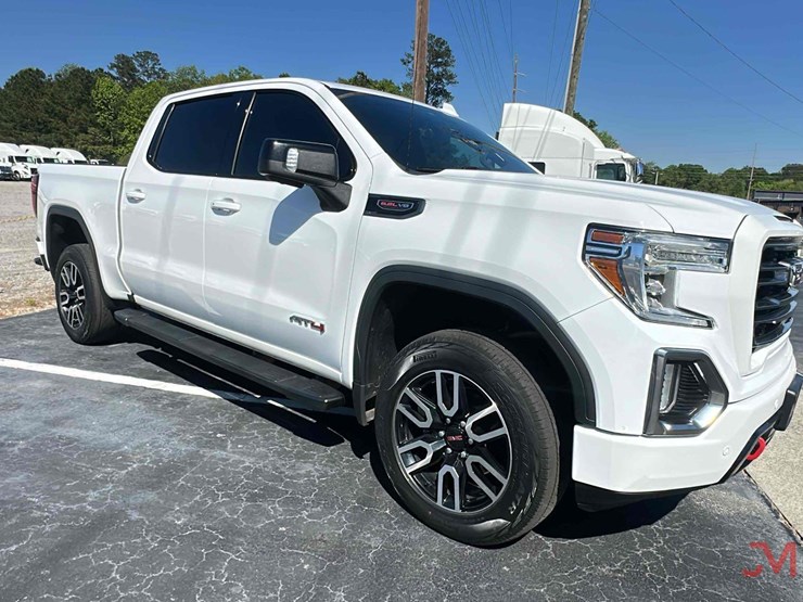 2020-gmc-sierra-at4-pickup-truck-image-5