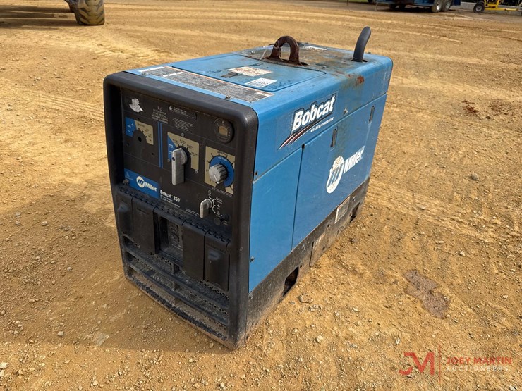 miller-bobcat-250-welder/generator-image-4