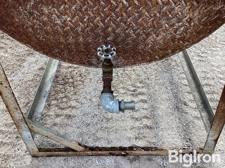 fuel-barrel-w/-stand-image-13