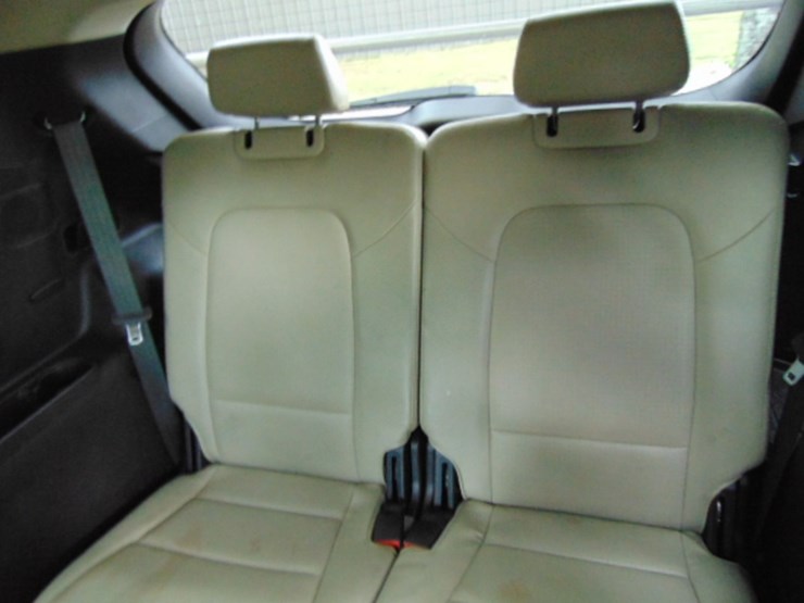 2013-hyundai-santa-fe-image-5