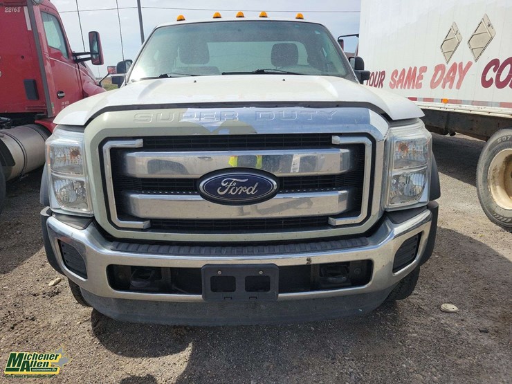 2012-ford-f450-image-4