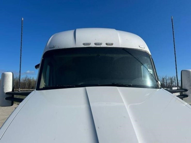 2020-kenworth-t680-image-61