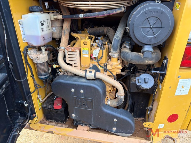 caterpillar-259d-image-13
