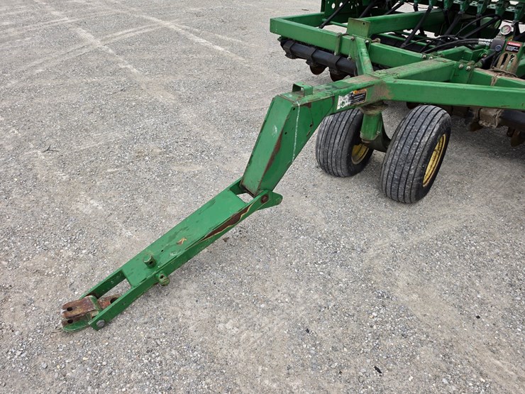 2002-john-deere-1590-image-2