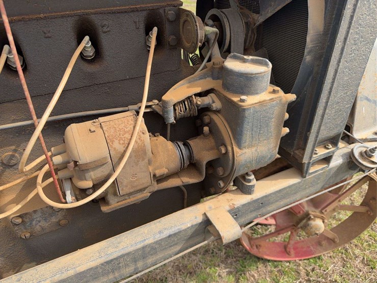 farmall-f-20-image-28