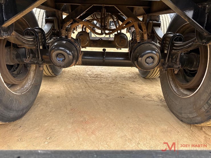 2023-manac-log-trailer-image-11