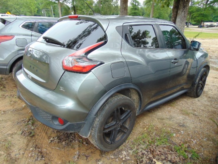 2016-nissan-juke-image-2