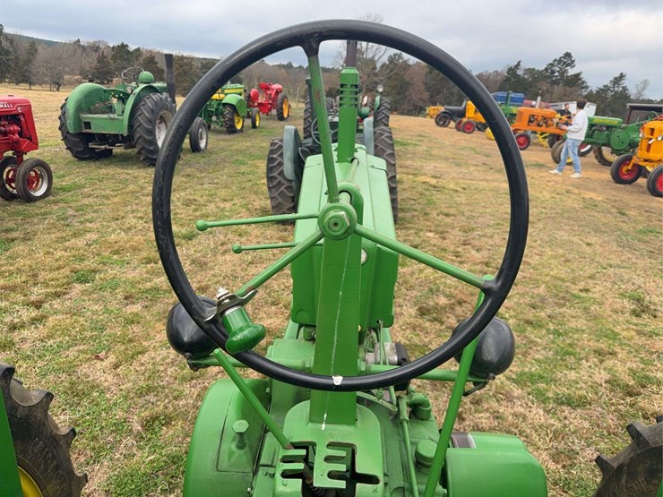 john-deere-b-image-34