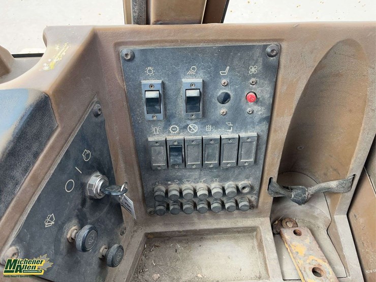 1996-caterpillar-938f-image-18