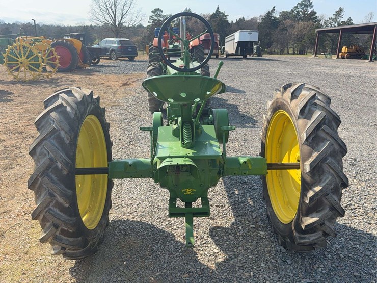 john-deere-h-image-4