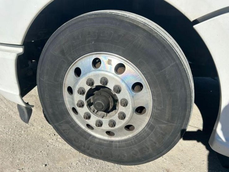 2020-kenworth-t680-image-86