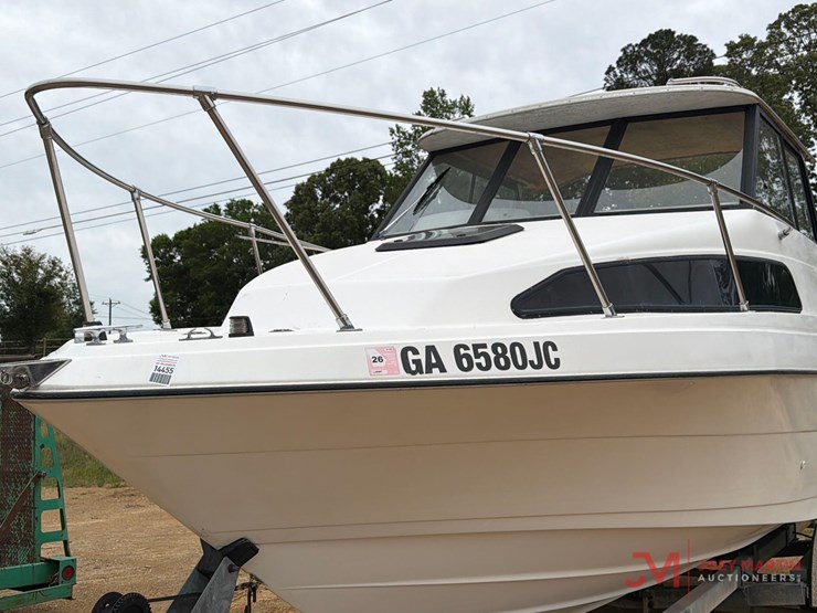 ciera-cypress-2252-boat-image-8