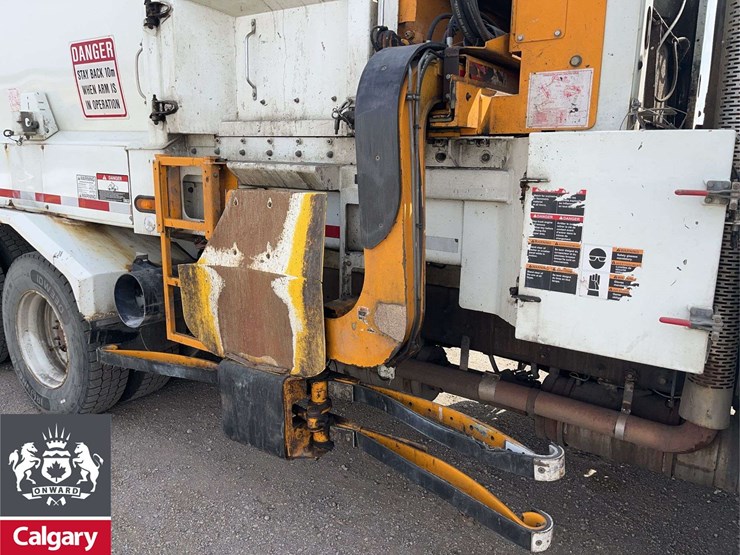 2017-international-workstar-7400-image-21