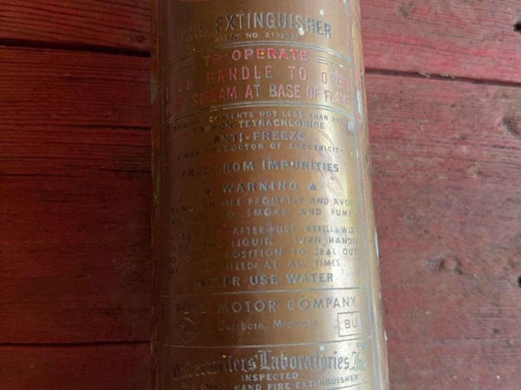 ford-fire-extinguisher-image-2