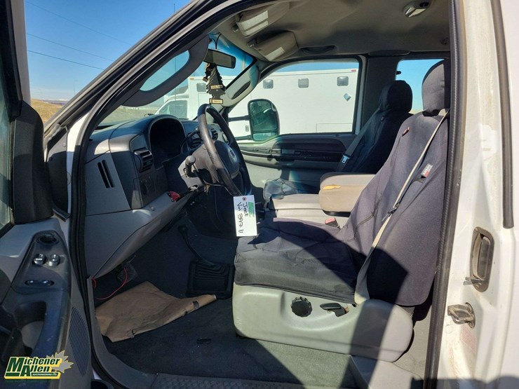 2006-ford-f450-image-14