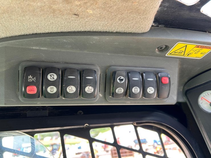 caterpillar-299c-image-27