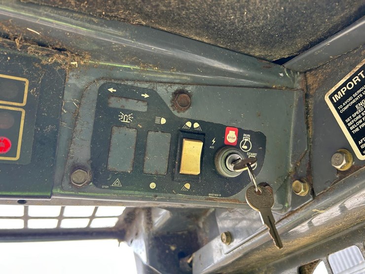new-holland-ls170-image-20