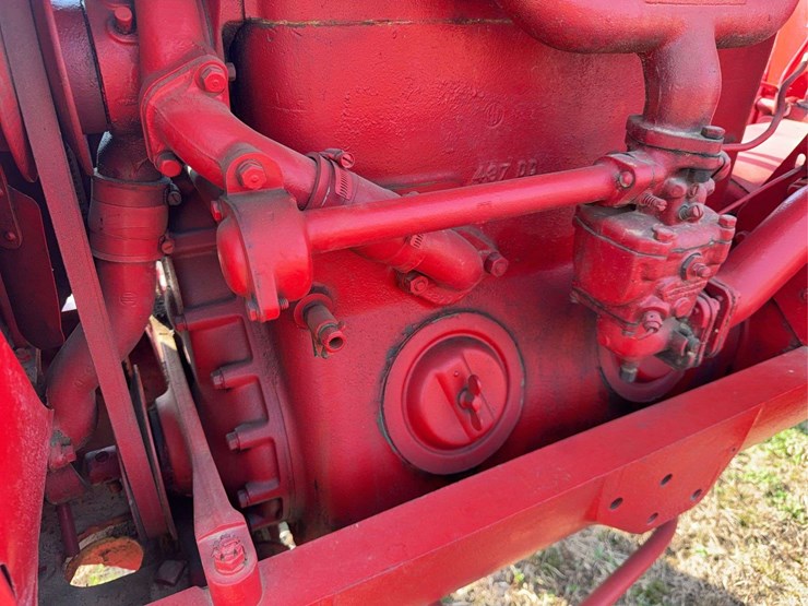 mccormick-deering-w-30-image-21