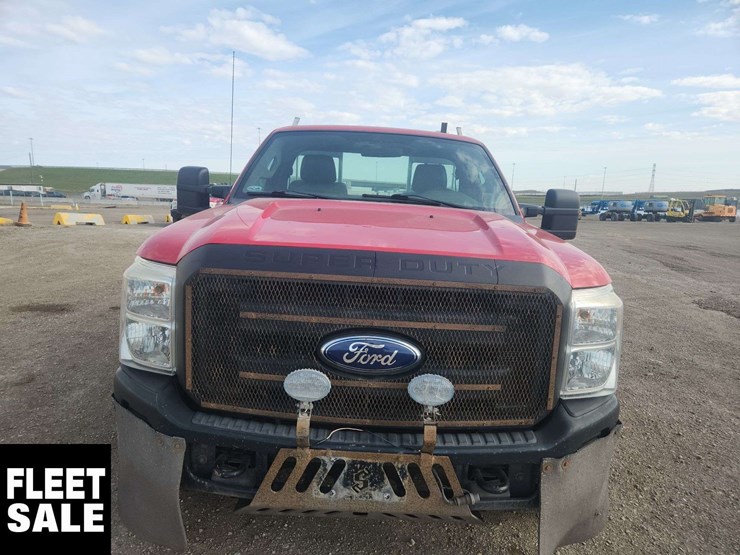 2011-ford-f350-image-8