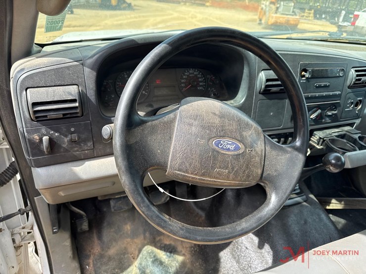 2007-ford-f450-xl-sd-image-16