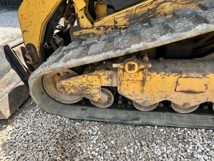 caterpillar-299c-image-17
