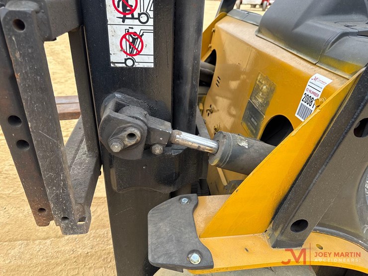 caterpillar-gp25n-image-6
