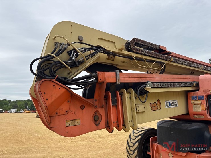 2016-jlg-1250ajp-image-5