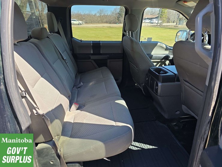 2015-ford-f150-xlt-image-28