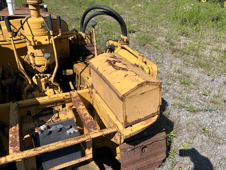 caterpillar-d2-image-15