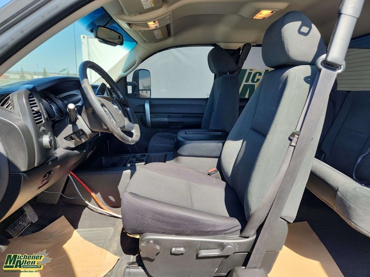2007-gmc-sierra-2500hd-image-17