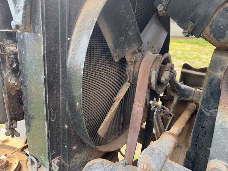 farmall-f-20-image-24