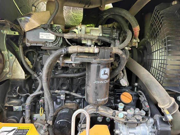 2020-deere-50g-image-14