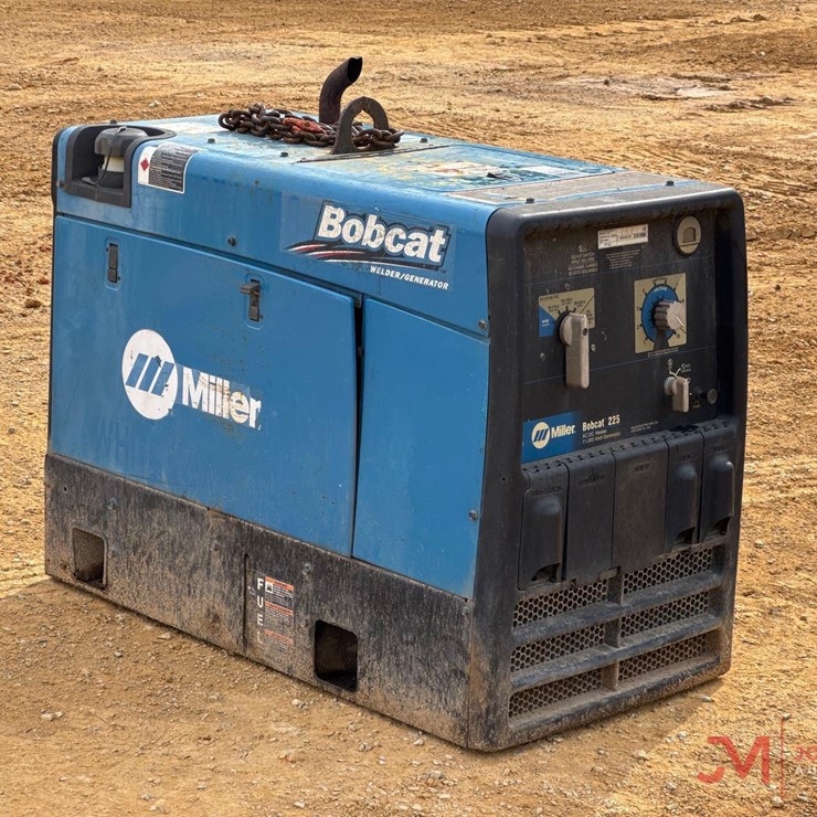 MILLER BOBCAT 225 WELDER/GENERATOR
