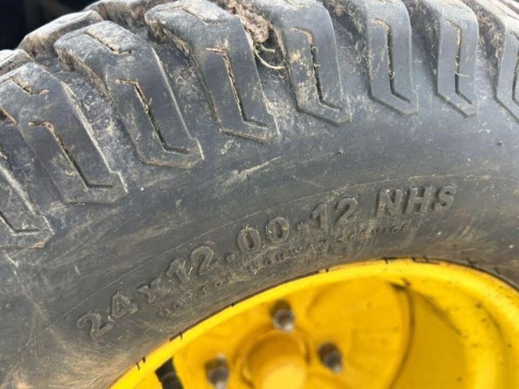 2019-john-deere-z915e-image-37