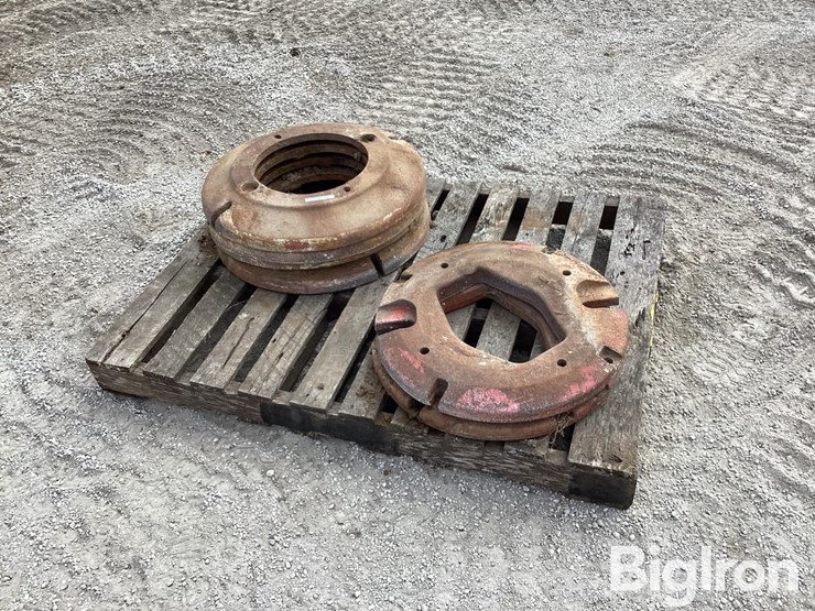 case-ih-&-oliver-rear-end-tractor-weights-image-3