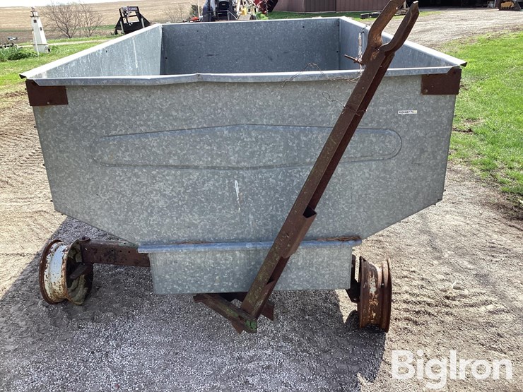 oliver-feed-wagon-w/-running-gear-image-10