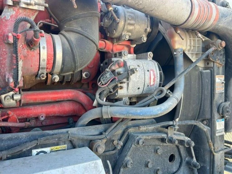 2020-kenworth-t680-image-46