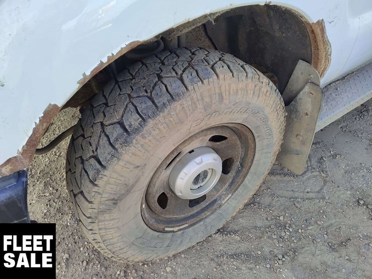 2015-ford-f350-image-23