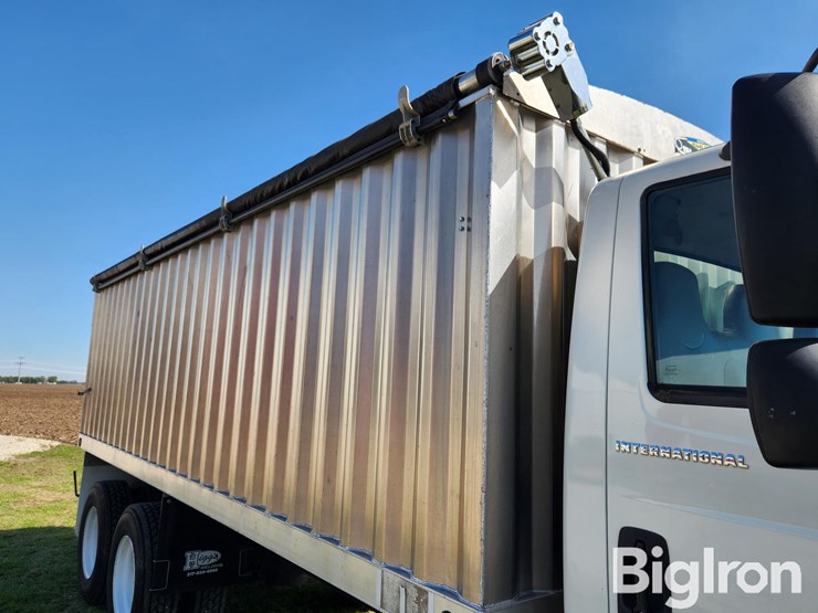 2005-international-durastar-4400-image-18